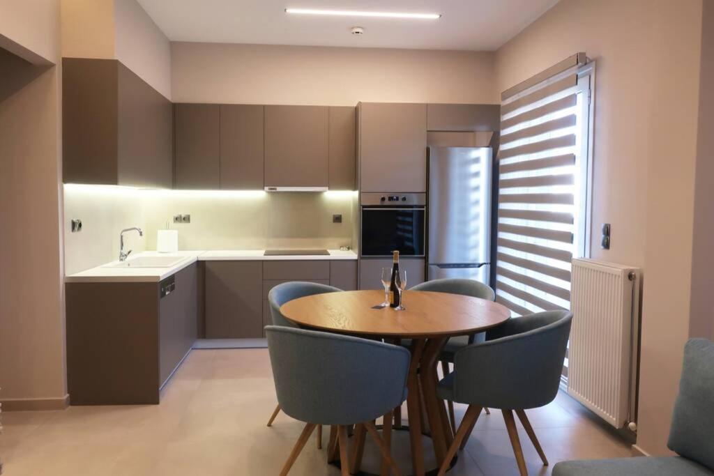 πολυτελές 2 χαλκίδα-παραλία αυλίδος Apartment Paralia Avlidhos